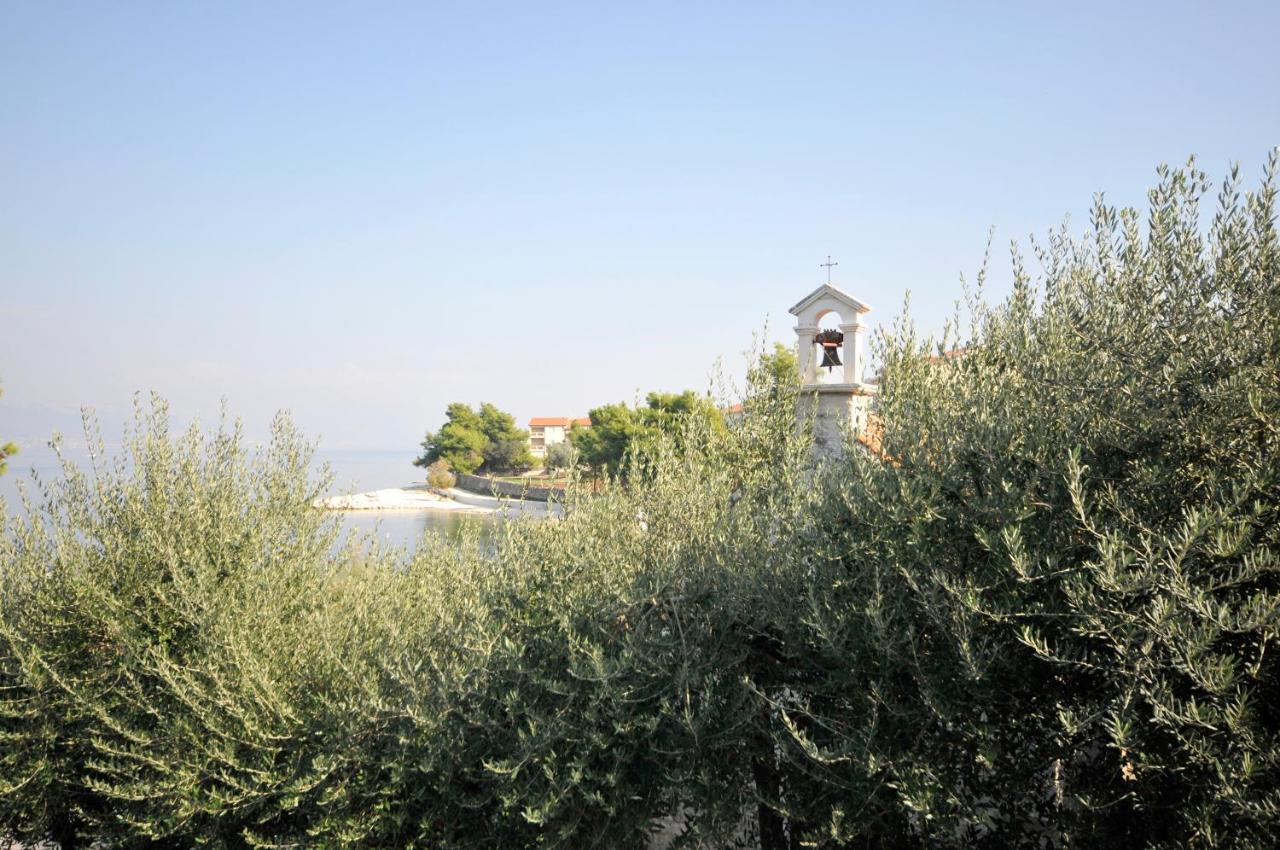 Apartments Penic Trogir Luaran gambar