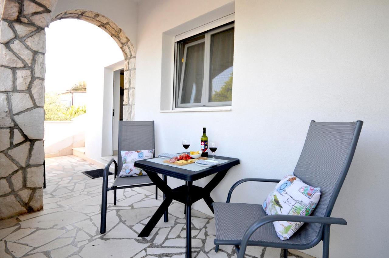Apartments Penic Trogir Luaran gambar