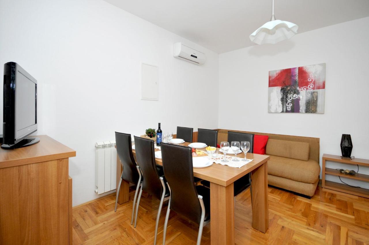 Apartments Penic Trogir Luaran gambar